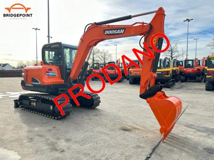 Doosan DX60-9 midi bager (2018) – 4.900 radnih sati