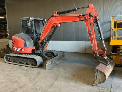 Kubota U48-4