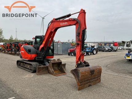 Kubota KX080-4 (2015) Midi Bager
